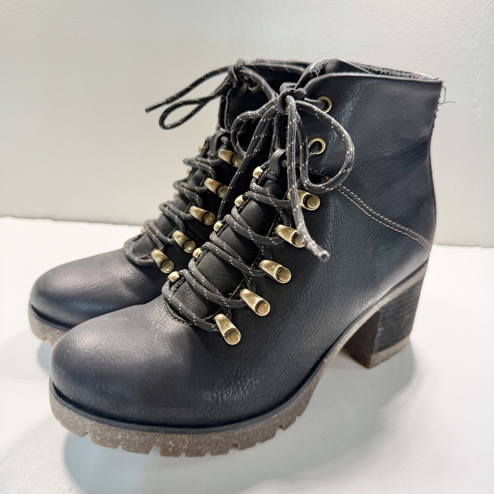 Korks NEW Erica Lace Up Boot 7 Black Vegan Hikers Combat Heel‎ Bootie Comfort